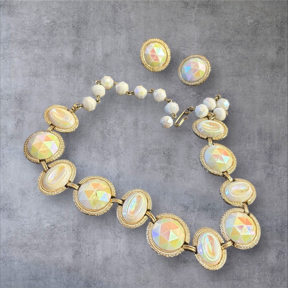 Vintage Hobe Iridescent Cabochon Necklace and Clip Earring Set Gold Tone FLAW